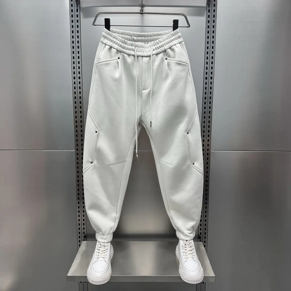 Maé™ | Jogger à Panneaux Modernes