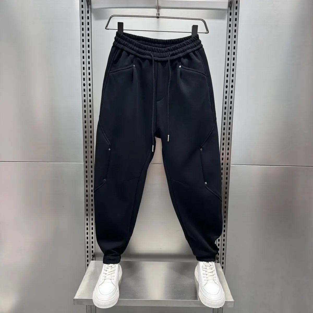 Maé™ | Jogger à Panneaux Modernes