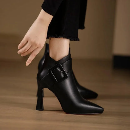 Clémence™ | Bottes Élégantes à Boucle